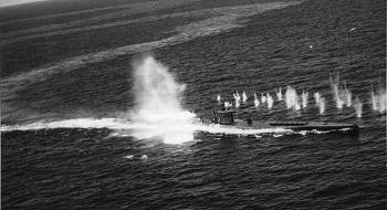 U-118, a Type XB under attack